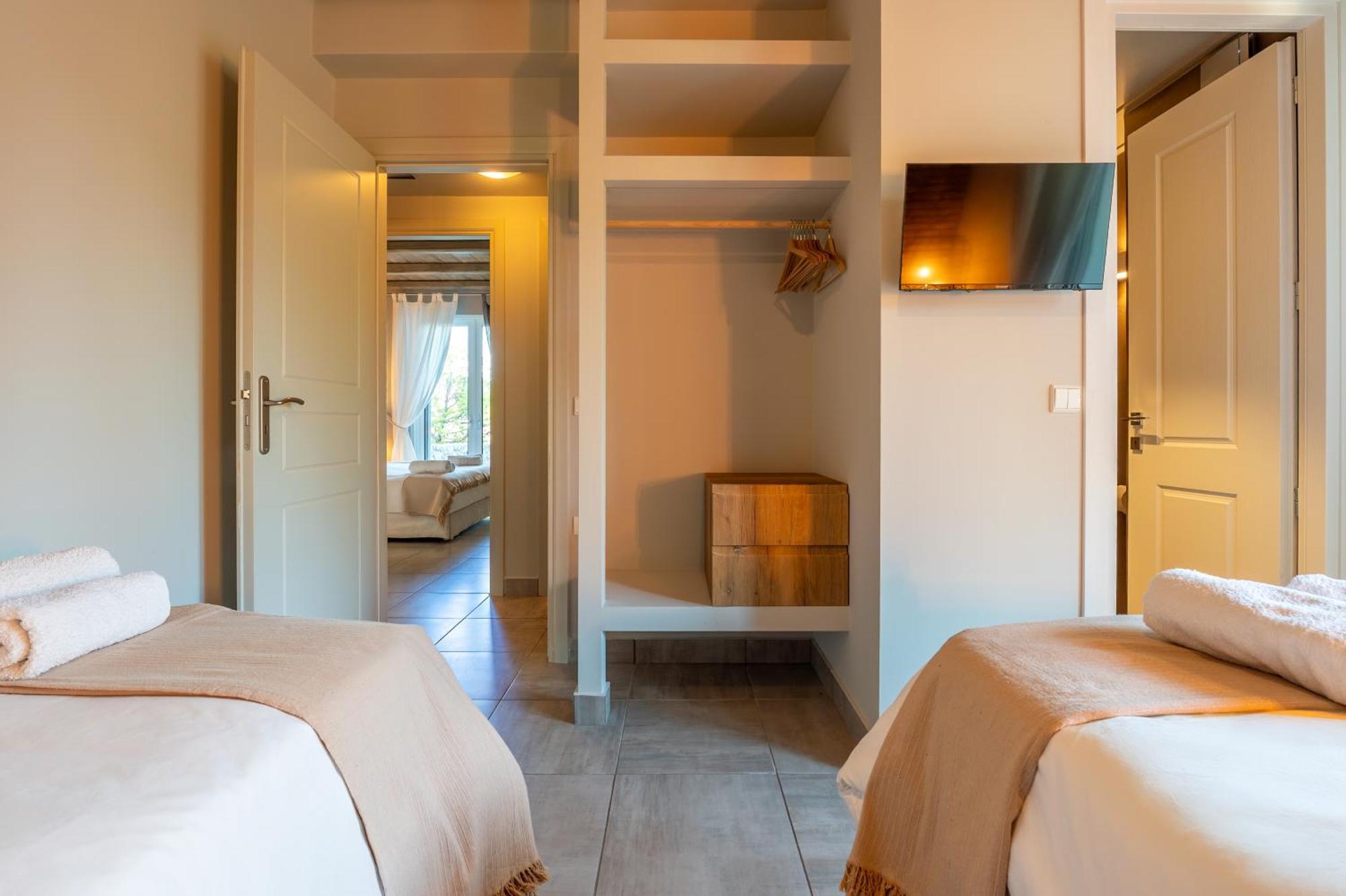 Tyros Boutique Houses Villas 객실 사진